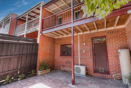 20 Bendall Street, Kensington VIC 3031 - Photo 3