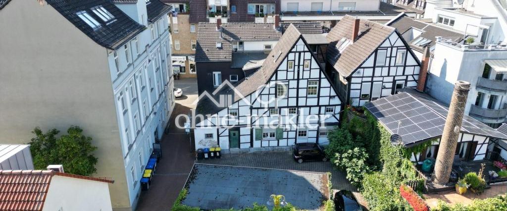 WG geeingnet! 3-Zimmer-Wohnung in historischem Fachwerkhaus – Steinstraße 11, Recklinghausen - Photo 1