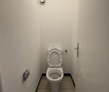 Appartement rénové de 4,5 pièces de 85m2 avec balcon, au 1er étage - Photo 4