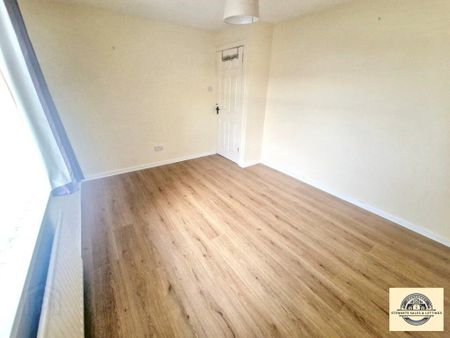16 Castle Island Drive, Newtownards, BT23 7BU - Photo 3