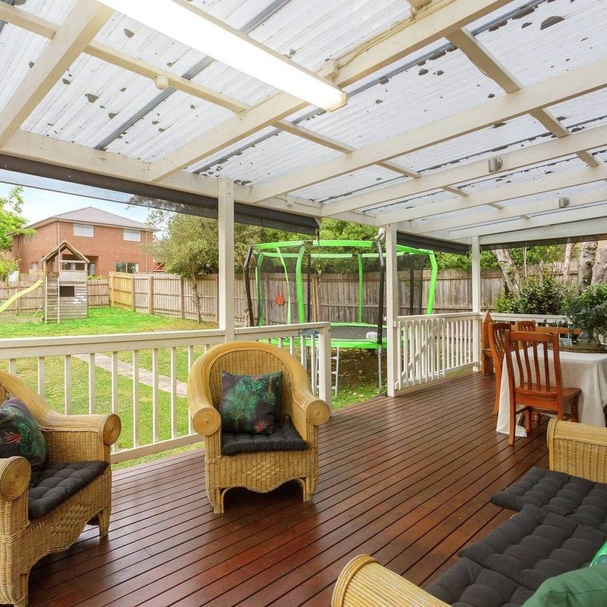 11 Begonia Street, Box Hill South - Photo 1