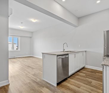 For Lease - 979 North Russell Road Unit# 302, Russell, Ontario - Photo 6