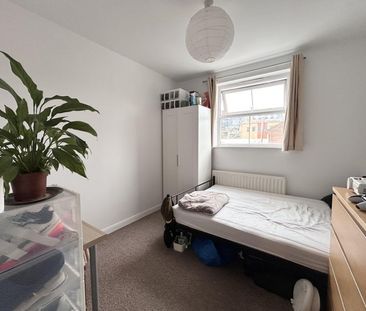 Room in a Shared House, Bellevue Road, SO15 - Photo 6