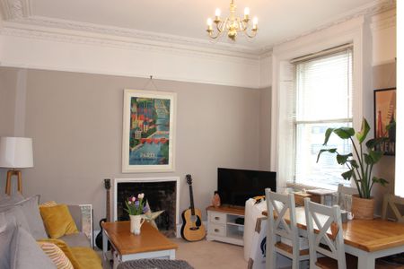 Split Level Ground Floor Flat to Rent in Kingston upon thames - Photo 2