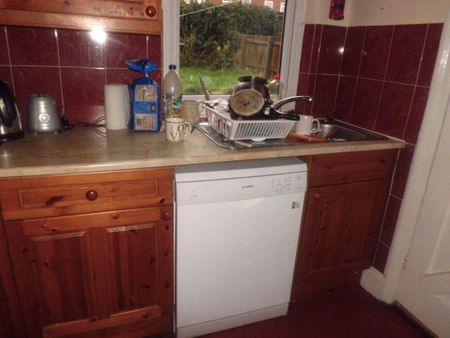 4 bedroom house to rent - Photo 5