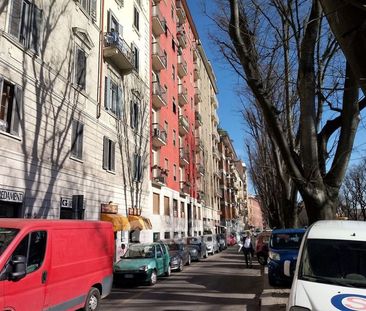 Bilocale in Affitto in Viale Gabriele D'Annunzio a Milano - Photo 2