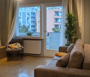 Charlottenburg: ZWEITBEZUG: voll möblierte LUXUS Apartment mit 62 m... - Photo 5