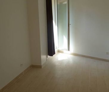 Loue Appartement à Port-Saint-Père - Photo 2