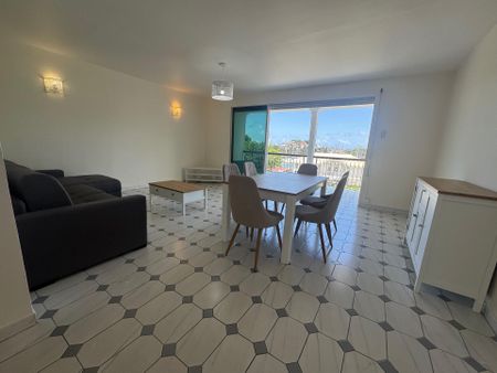 Appartement rénové - Photo 2