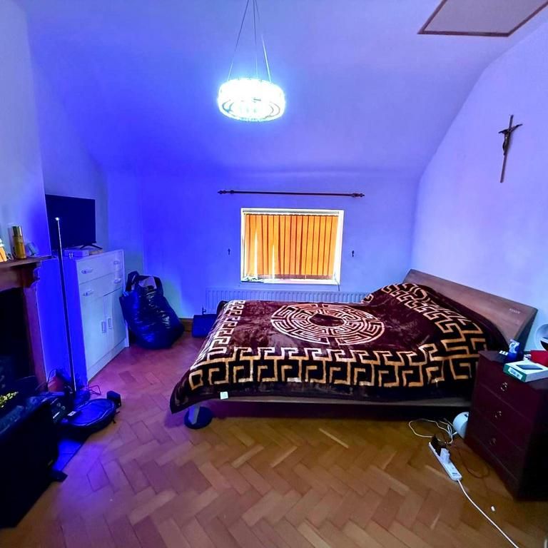 4 bedroom terraced house to rent - Photo 1