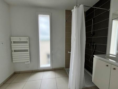 Location Appartement 1 pièce 22m² VILLENAVE D ORNON 33140 - Photo 4