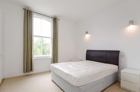 3 bedroom flat to rent - Photo 4