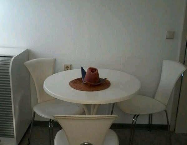 möbilierte 2 Zimmer KB Wohnung - Photo 1