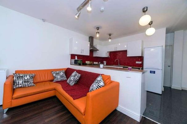 Fleeson Street, Rusholme, Manchester, M14 - Photo 1