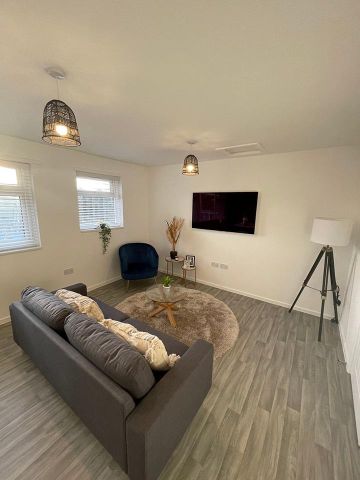 2 bedroom apartment to rent - Photo 5