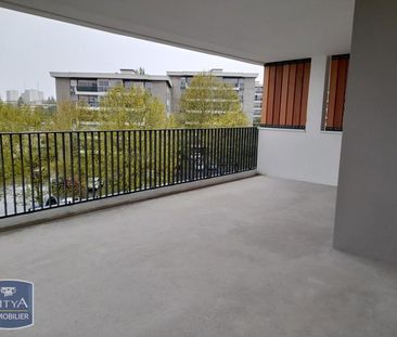 Location Appartement 3 pièces 71m² LORMONT 33310 - Photo 2