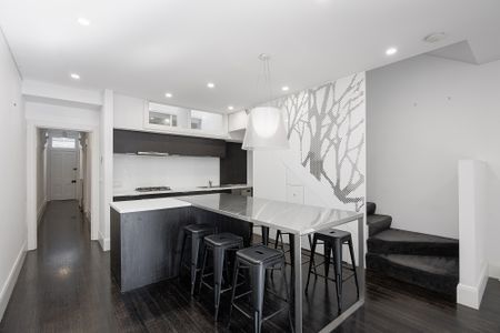 22 St Phillips Street, Abbotsford VIC 3067 - House For Rent | Domain - Photo 4