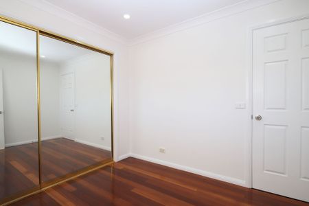 Five Bedroom Family Home - Photo 4