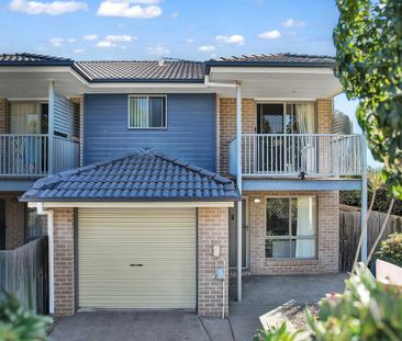 Modern Townhouse in Quiet Complex - Photo 5