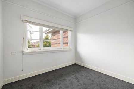 21 Corsewall Close, Hawthorn VIC 3122 - Photo 4
