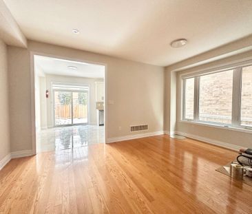 For Lease - 3682 Banff Court, Mississauga, Ontario - Photo 3