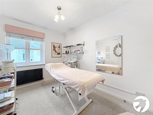 2 bedroom semi-detached house to rent - Photo 1