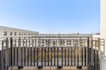 Großzügige Wohnung direkt in der City-West - Photo 2