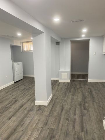 For Lease - 312 Whitmore B2 Avenue, Toronto, Ontario - Photo 4