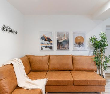 Battery Hill #10 - Photo 4