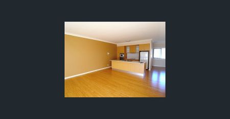 Executive-Style 3 Bedroom Unit - Photo 3