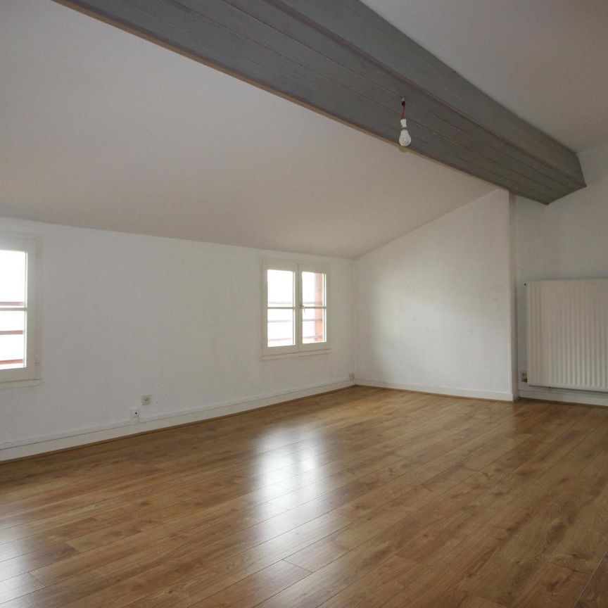 Location Appartement 5 pièces 101m² MACON 71000 - Photo 1