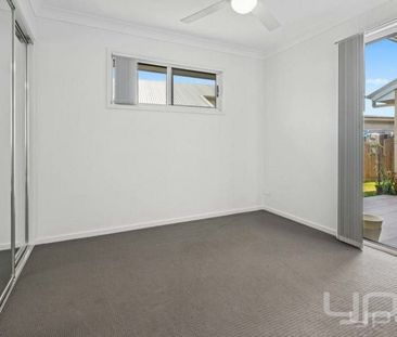 End of Street Living, Close to Parks - Photo 4