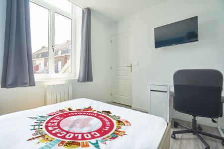 MALCENSE M Roommate 6 Bedrooms at Tourcoing - Photo 2
