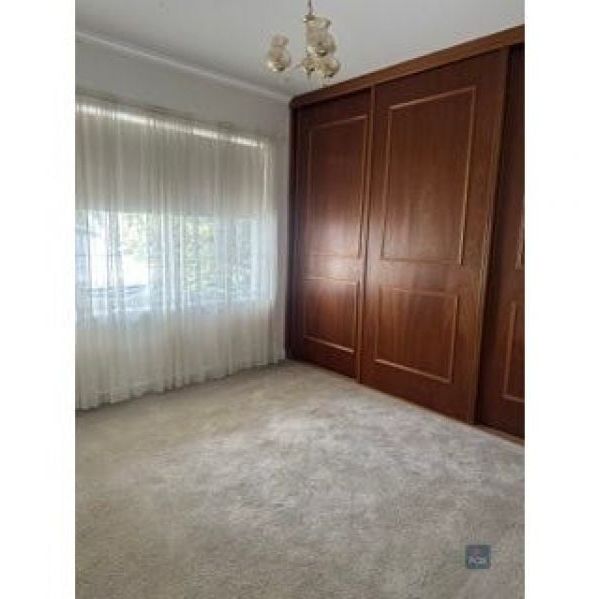 Comfort and Convenience is Walkerville - Photo 1