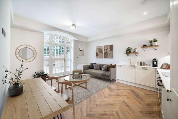 South Street, Farnham, GU9 - Photo 1