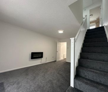 2 bedroom semi-detached house to rent - Photo 3