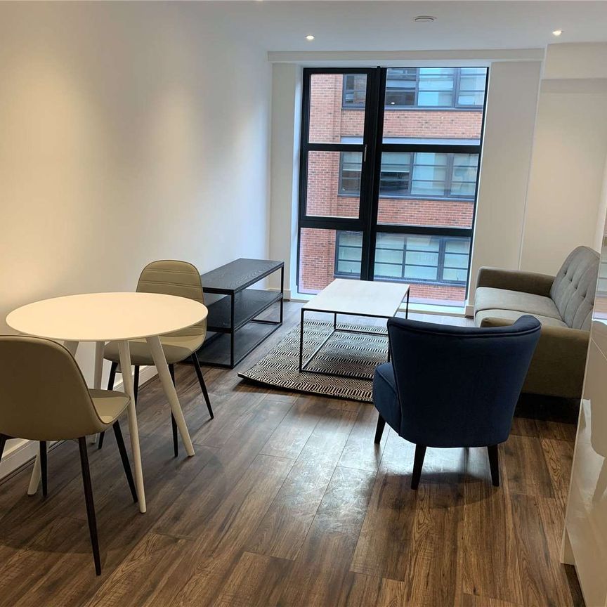 We are delighted to be able to offer this beautifully furnished, brand new one bedroom apartment, situated in the popular Jewellery Quarter. - Photo 1