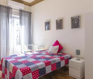 Calle de San Bernardo, Madrid, Community of Madrid 28015 - Photo 3