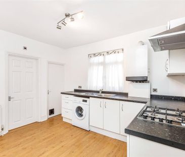 2 bedroom maisonette to rent - Photo 6