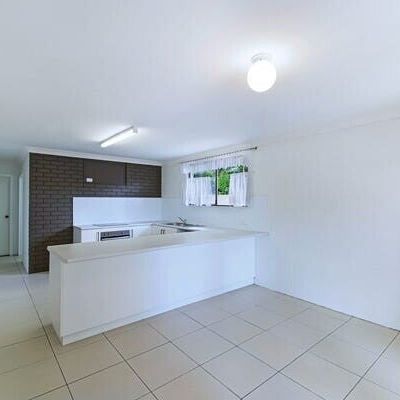 Cooroy - Photo 1
