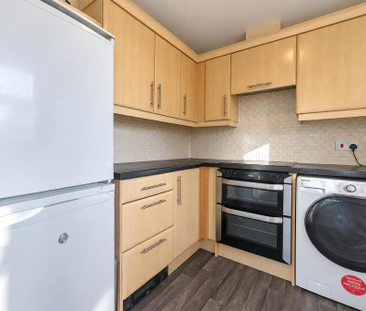 2 bedroom apartment to rent - Photo 6