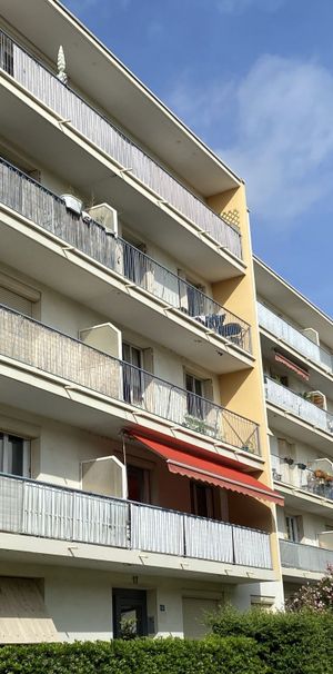 Location Appartement 4 pièces 68m² MONTPELLIER 34000 - Photo 1