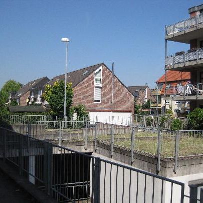 Vom-Rath-Str. 23, 41515 Grevenbroich OT Elsen - Foto 1