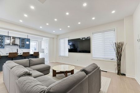 For Lease - 80 Conarty Crescent, Whitby, Ontario - Photo 3