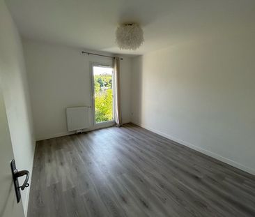 Location Appartement 2 pièces 38m² - Photo 2