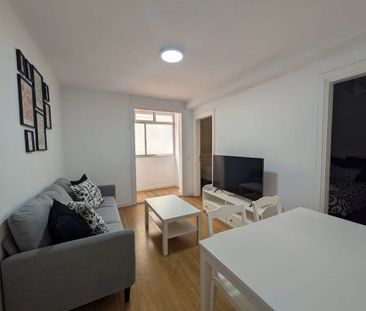 Carrer de les Aigües del Llobregat, L'Hospitalet de Llobregat, Cata... - Photo 3