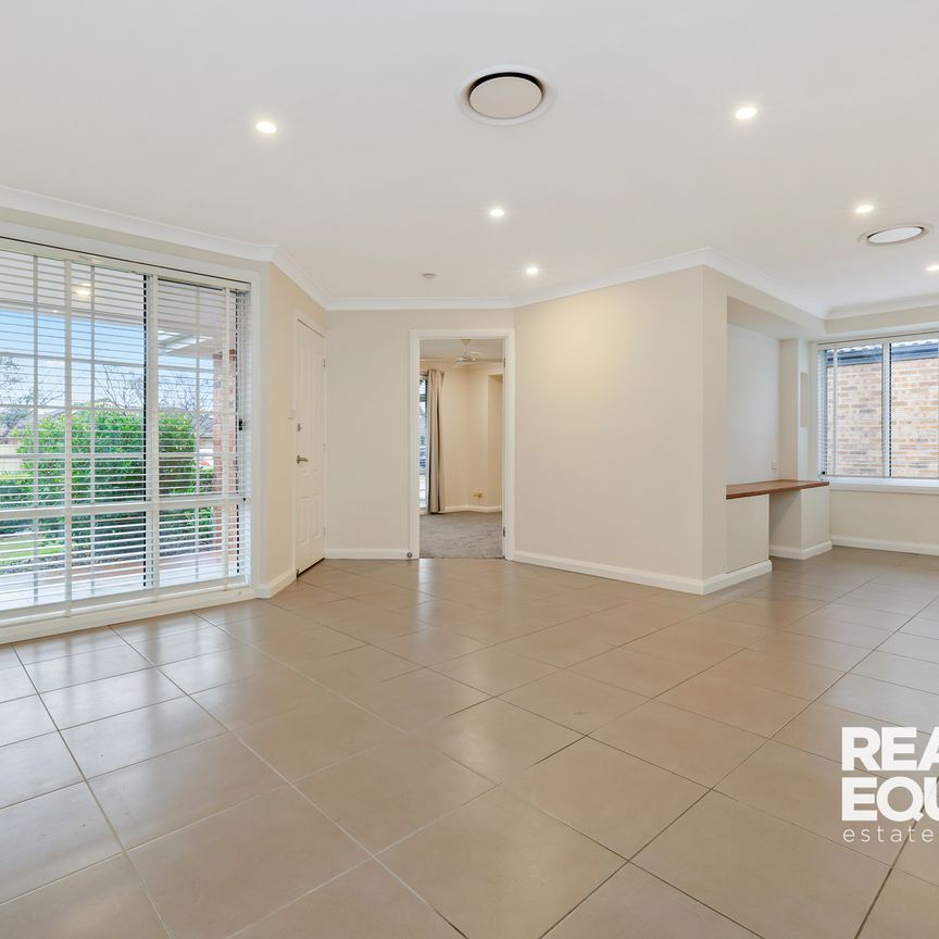 11 Timbara Court, Wattle Grove NSW 2173 - House For Rent | Domain - Photo 1