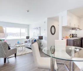 1 room apartment of 69m² in Gatineau - Photo 1