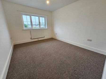 3 bedroom detached house to rent - Photo 4