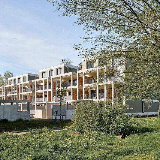 Erstvermietung im Grünen - Ihre neue Wohlfühloase mit Stil - Foto 1